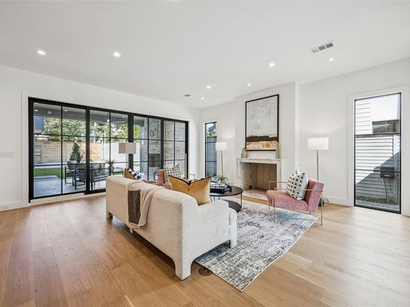 6833  Northridge Drive , Dallas Texas 75214