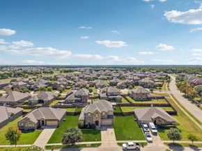 1506  Oak Park Lane , Cedar Hill Texas 75104