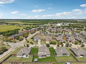 1506  Oak Park Lane , Cedar Hill Texas 75104