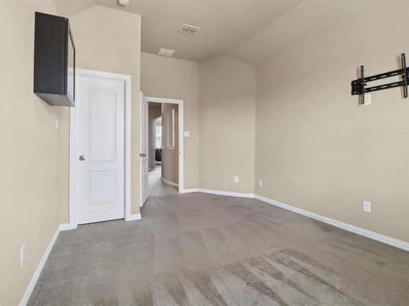 1506  Oak Park Lane , Cedar Hill Texas 75104