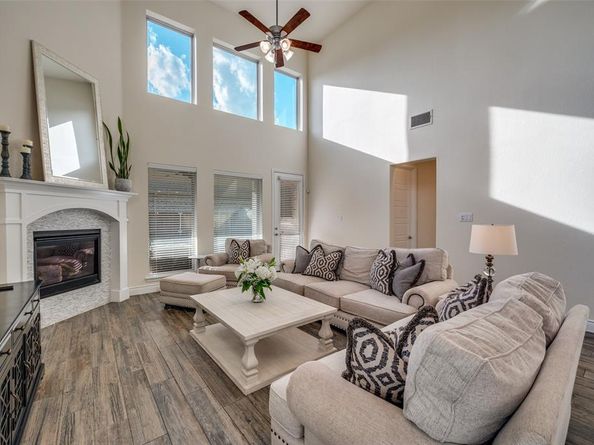3127  Lexington Drive , Celina Texas 75009