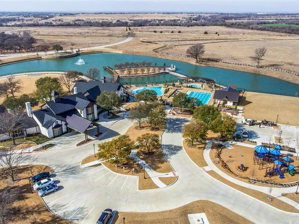 3127  Lexington Drive , Celina Texas 75009
