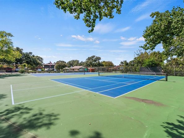 2706  Peach Tree Drive , Carrollton Texas 75006