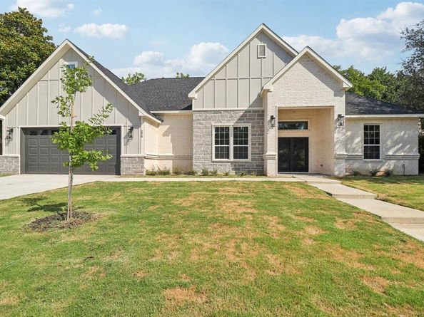 1810  Kynette Drive , Euless Texas 76040