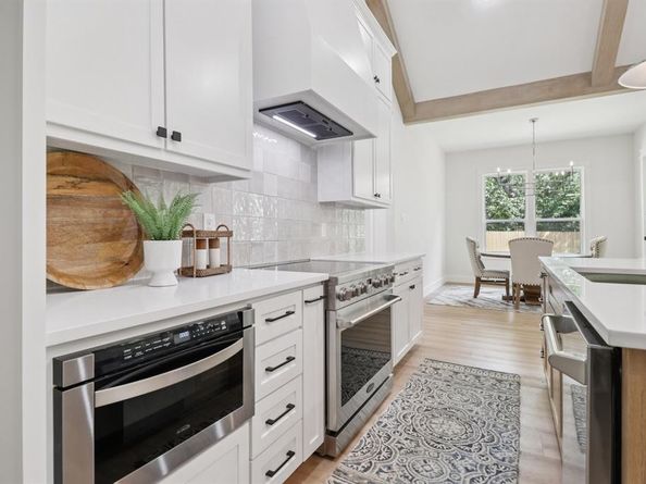 1810  Kynette Drive , Euless Texas 76040