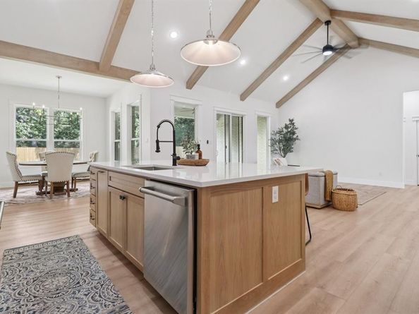 1810  Kynette Drive , Euless Texas 76040