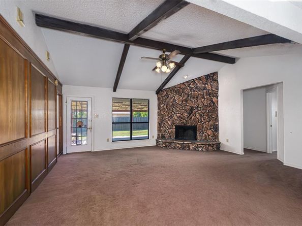 2662  Parkside Drive , Grand Prairie Texas 75052