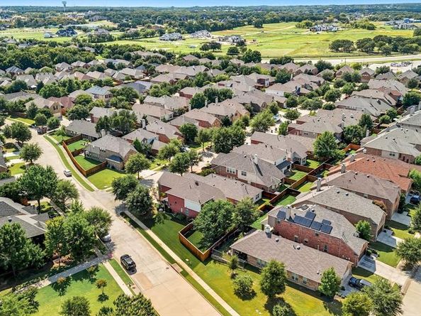 429  Perkins Drive , Argyle Texas 76226