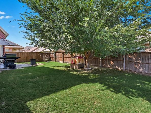 429  Perkins Drive , Argyle Texas 76226