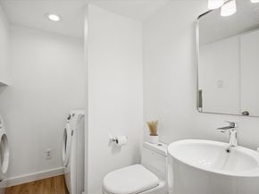 3919  Buena Vista Street  B, Dallas Texas 75204