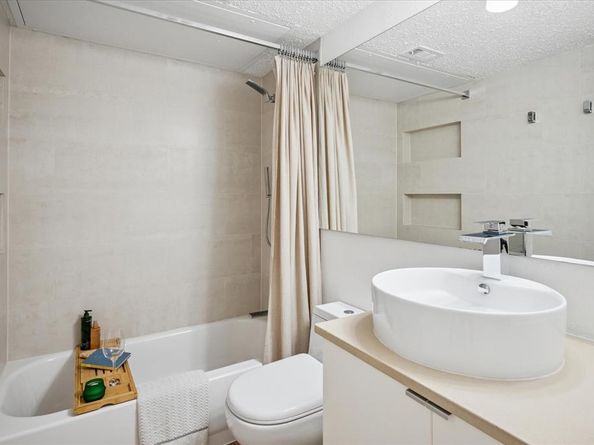 3919  Buena Vista Street  B, Dallas Texas 75204