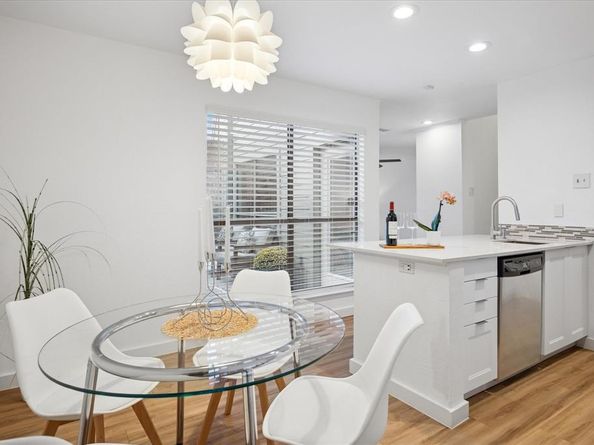 3919  Buena Vista Street  B, Dallas Texas 75204