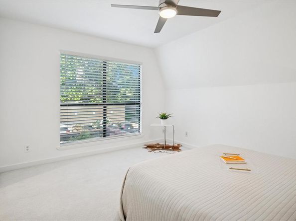 3919  Buena Vista Street  B, Dallas Texas 75204