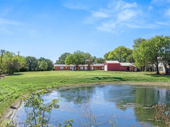 3055  Midway Road , Grapevine Texas 76092