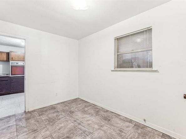 3055  Midway Road , Grapevine Texas 76092