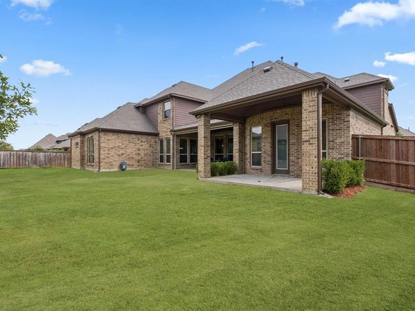 1531  Thackery Lane , Prosper Texas 75078