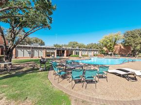 520 E Avenue J   C, Grand Prairie Texas 75050