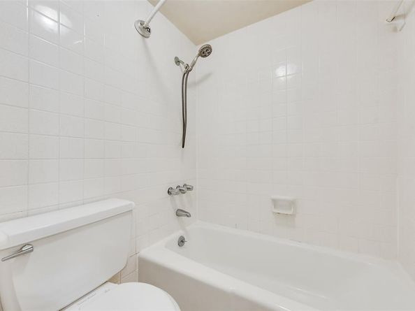520 E Avenue J   C, Grand Prairie Texas 75050