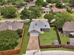 1916  Avignon Court , Carrollton Texas 75007