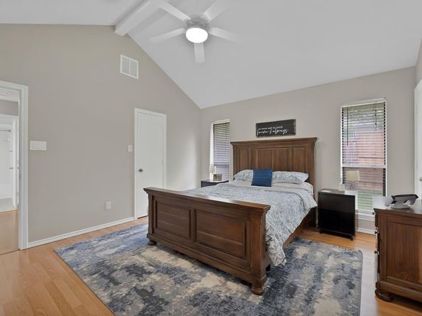 1916  Avignon Court , Carrollton Texas 75007