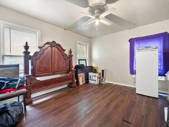 2705  34th Street , Fort Worth Texas 76106