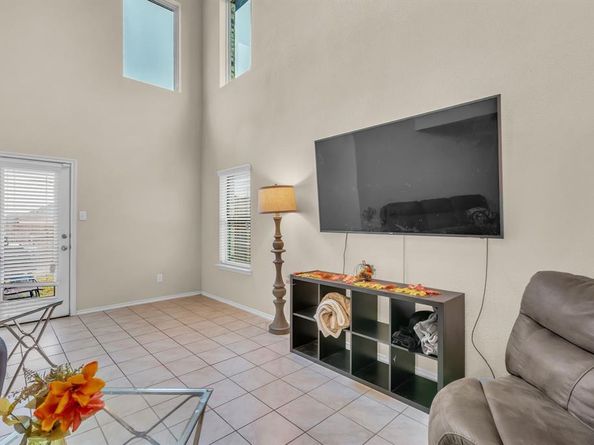 2256  Spring Hollow Drive , Lancaster Texas 75134