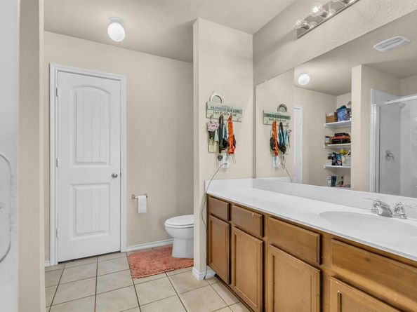 2256  Spring Hollow Drive , Lancaster Texas 75134