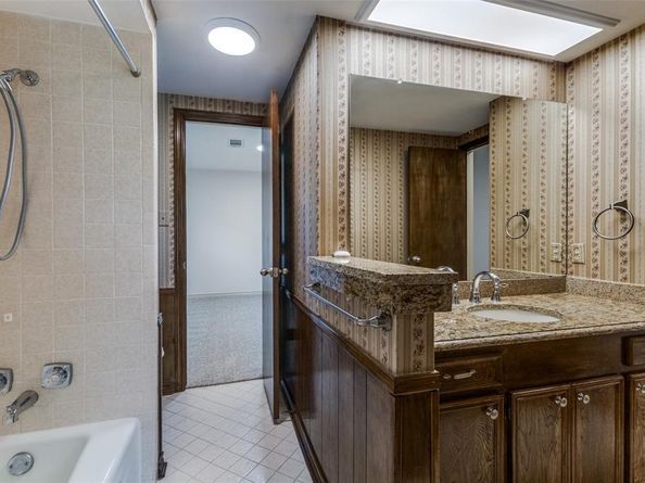 2401  Acacia Street , Richardson Texas 75082