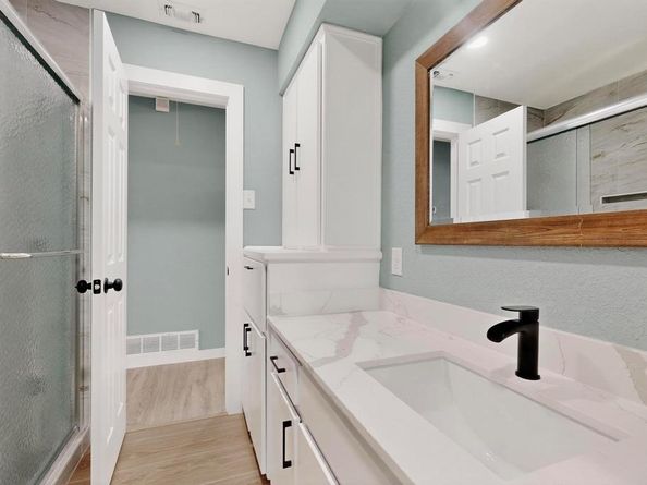 926  venice Circle , Duncanville Texas 75116