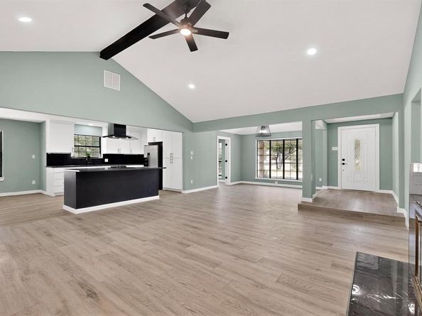 926  venice Circle , Duncanville Texas 75116