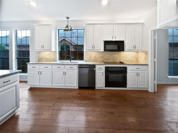 1600  Country Walk Drive , McKinney Texas 75071