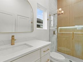 3910  Hancock Street , Dallas Texas 75210