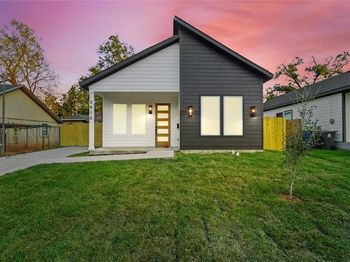 3910  Hancock Street 