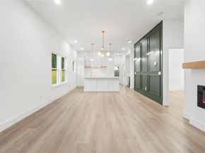 3910  Hancock Street , Dallas Texas 75210