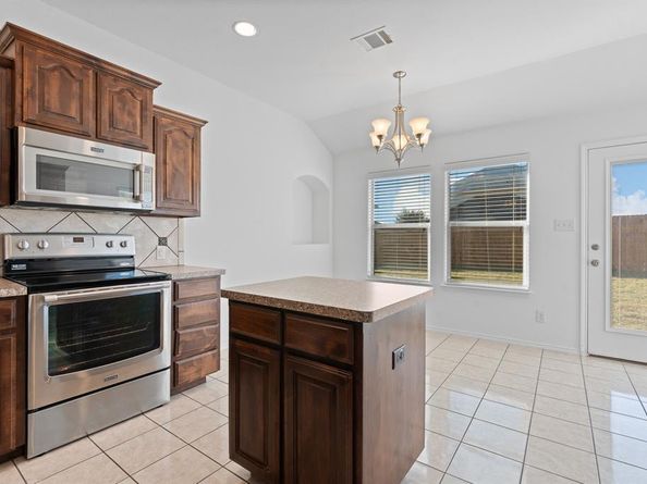 4013  Winter Springs Drive , Fort Worth Texas 76123