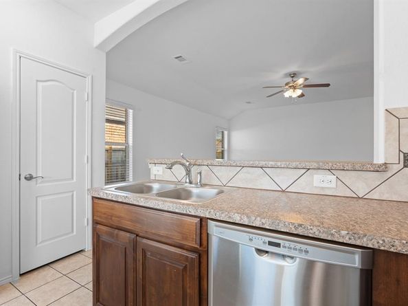 4013  Winter Springs Drive , Fort Worth Texas 76123