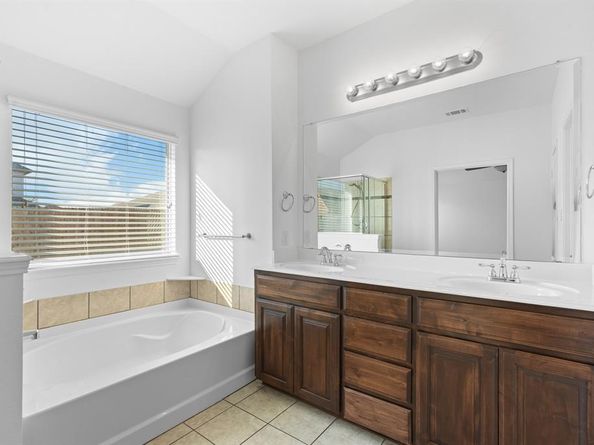 4013  Winter Springs Drive , Fort Worth Texas 76123