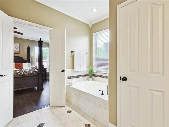 5573  Seabury Drive , Fort Worth Texas 76137