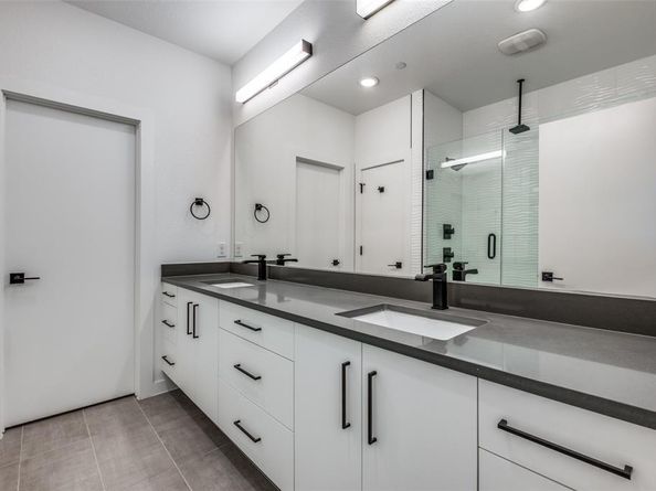 1901 N Carroll Avenue  105, Dallas Texas 75204