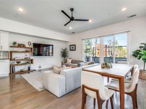 1901 N Carroll Avenue  105, Dallas Texas 75204