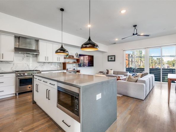 1901 N Carroll Avenue  105, Dallas Texas 75204