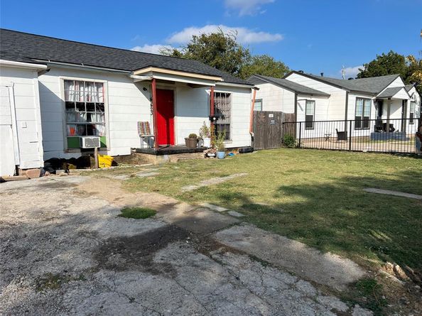4423  Hopkins Avenue , Dallas Texas 75209