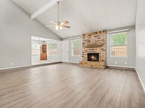 1562  Tiffany Forest Lane , Grapevine Texas 76051