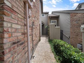 8518  Coppertowne Lane , Dallas Texas 75243