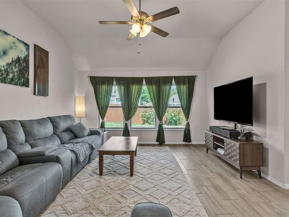 712  Long Iron Drive , Fort Worth Texas 76108