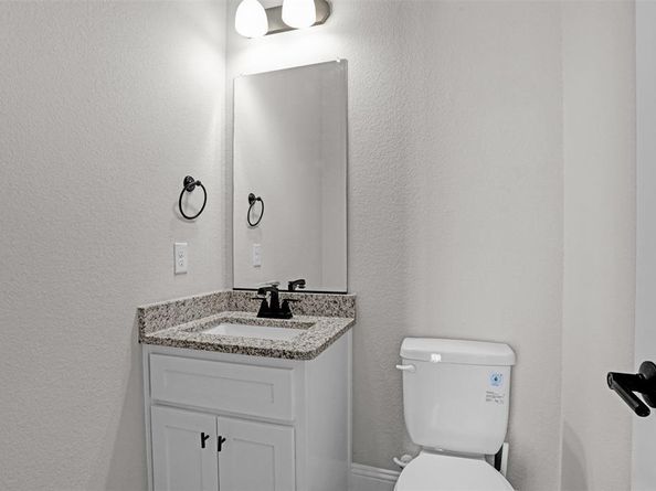 1914  Melinda Lane , Farmers Branch Texas 75234
