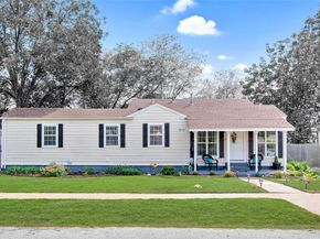 3909  Locke Avenue , Fort Worth Texas 76107