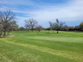 2722  Laurel Oaks Drive , Garland Texas 75044
