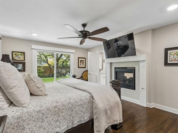 5712  Ridgetown Circle , Dallas Texas 75230