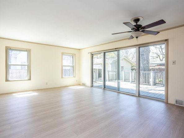 411 S CENTRE Lane , Lancaster Texas 75146